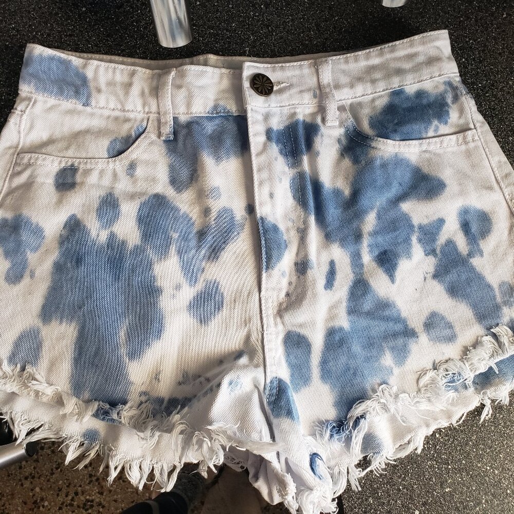 Show Me Your Mumu Indigo Tie Dye Shorts - 27